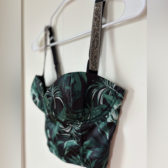 🎉4/30$🎉 Victoria’s Secret Palm Print Corset Top – 32D ✨ - Picture 2 of 5